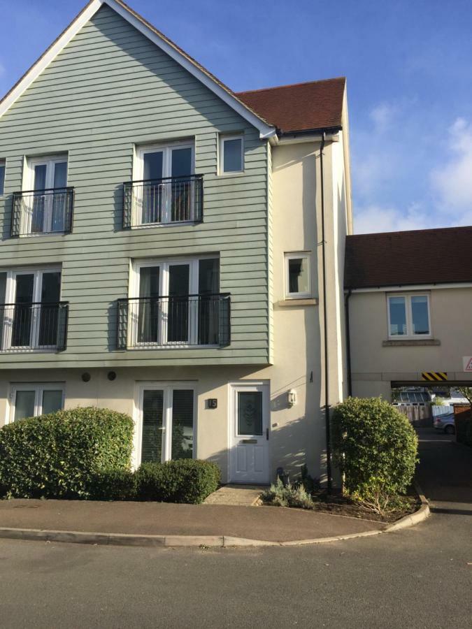 レッドヒル Watercolour Houseヴィラ エクステリア 写真
